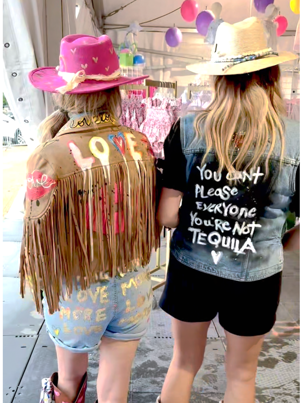 
                  
                    TEQUILA-VEST
                  
                