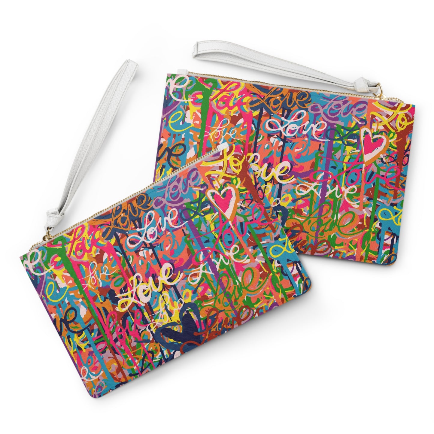 
                  
                    LOVE CLUTCH
                  
                