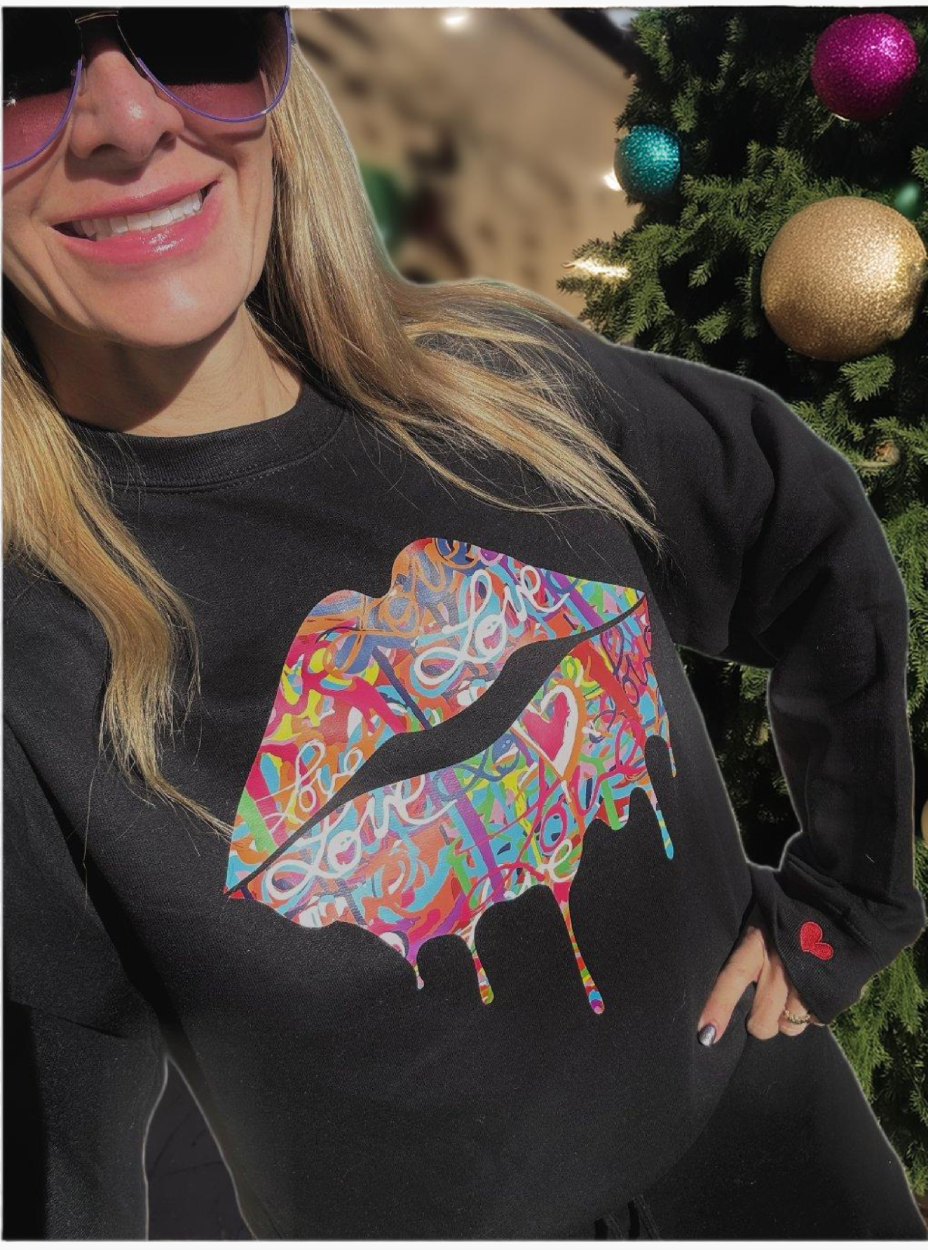 
                  
                    Love Lips Sweatshirt
                  
                