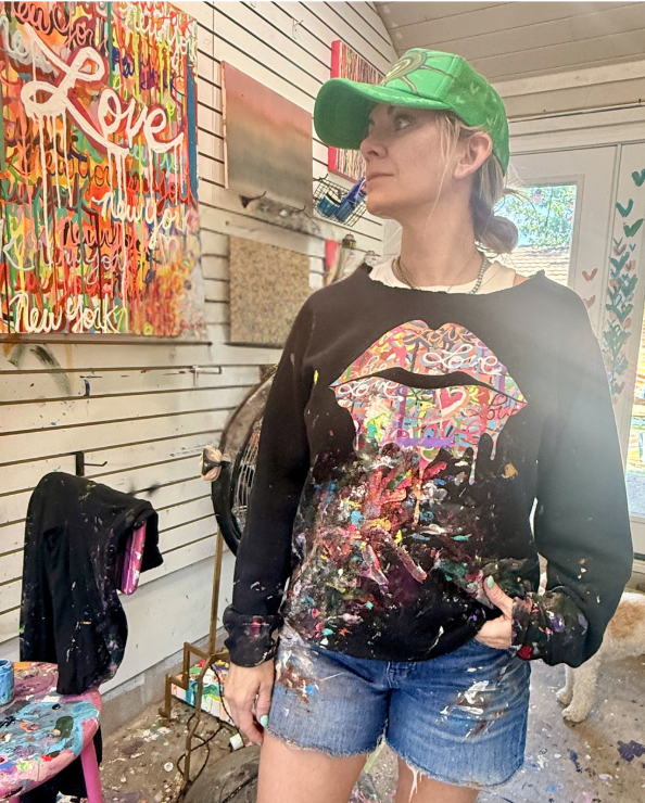 
                  
                    Life in Color-Sweatshirt 001
                  
                